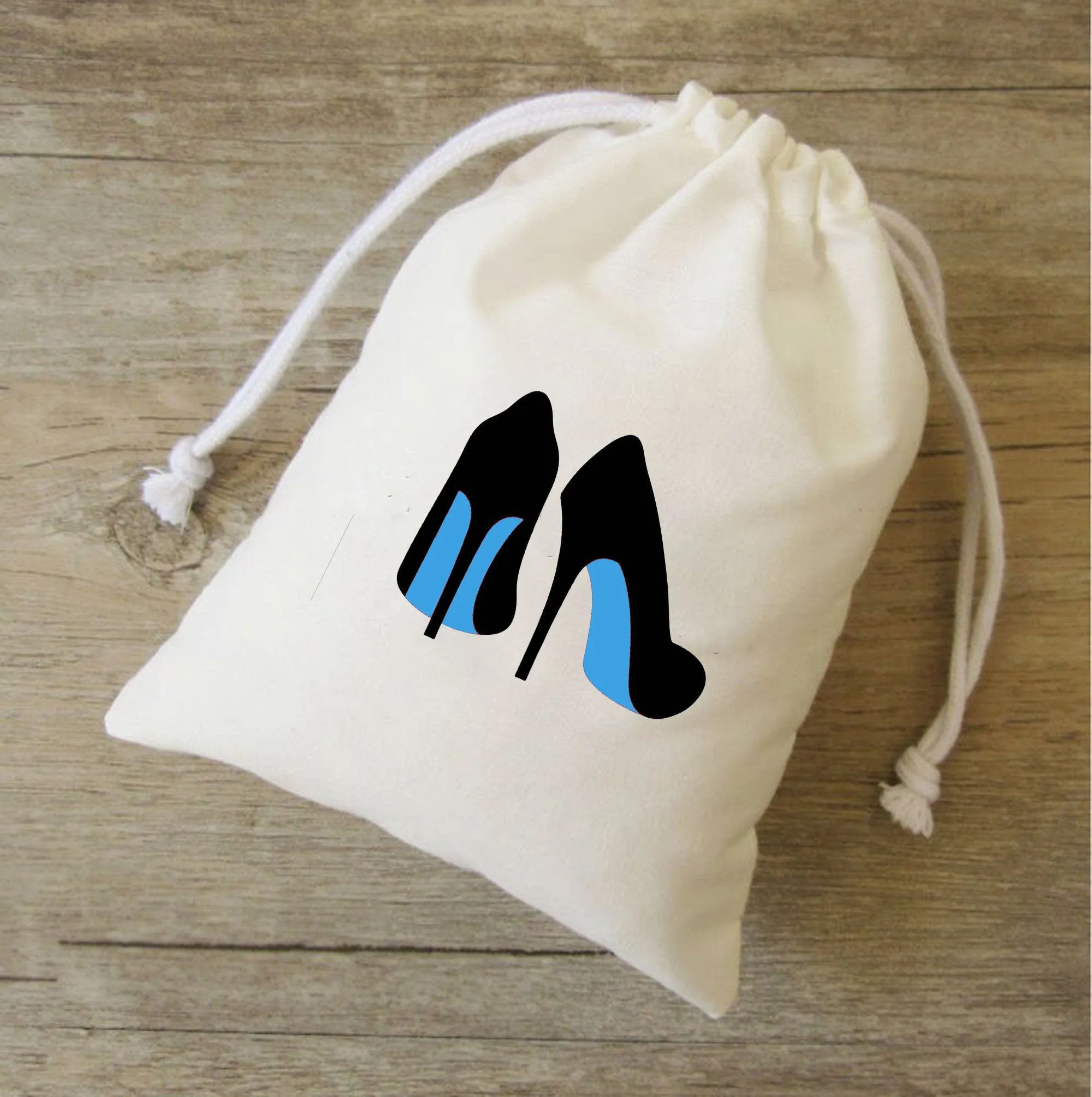 20/30 sets of Gorgeous Personalized Shoe Bags,bridal party gifts,shoe bags,custom red bottom, blue bottom shoe bags,loafer bags,hostess gift