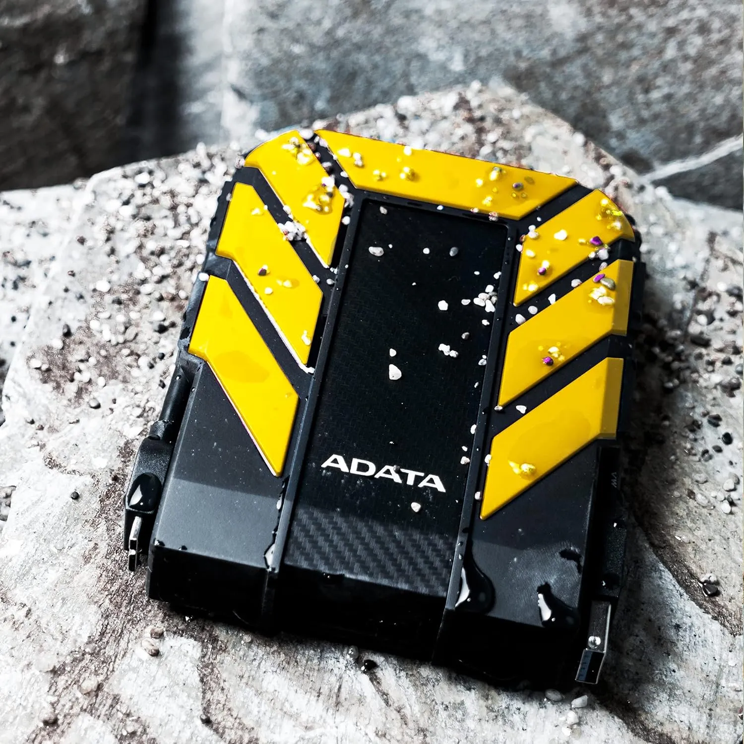 ADATA HD710 Pro 4TB USB 3.1 IP68 Waterproof/Shockproof/Dustproof Ruggedized External Hard Drive, Black (AHD710P-4TU31-CBK)