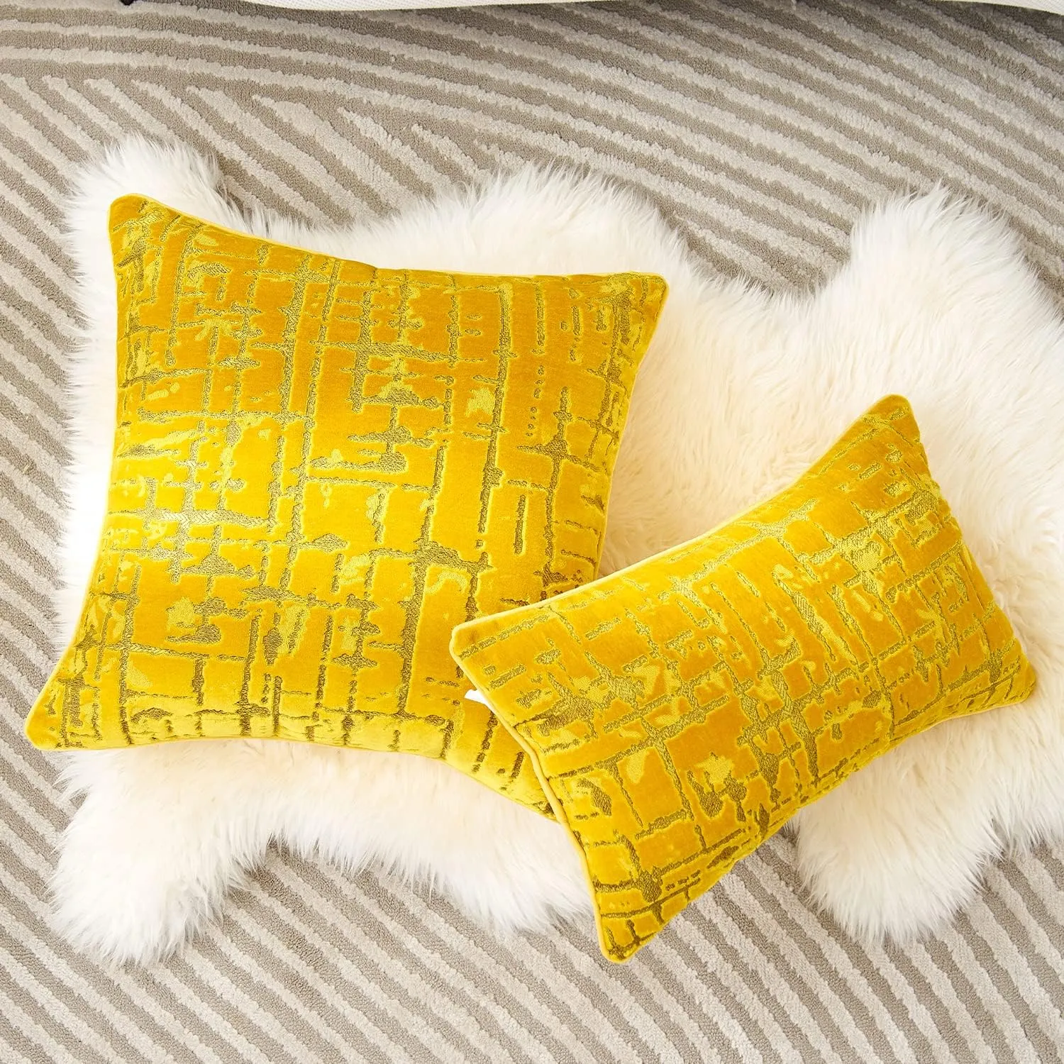 Alerfa Square Geometrical Plaid Striped Cut Velvet Throw Pillow Cover 18x18 Inch Luxury Modern Decorative Accent Pillow Cover for Couch Living Room Bedroom, Yellow