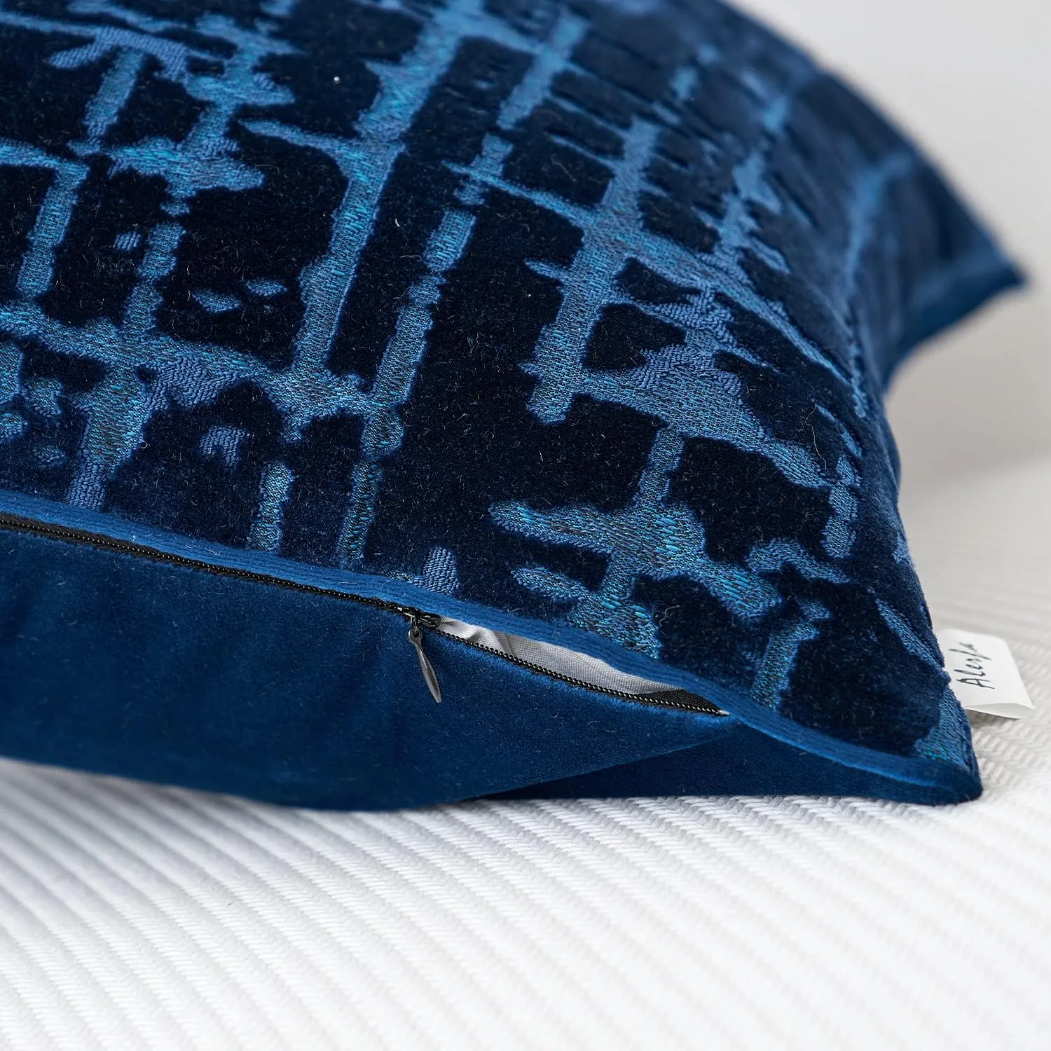 Alerfa Square Geometrical Plaid Striped Cut Velvet Throw Pillow Cover 20x20 Inch Luxury Modern Decorative Accent Pillow Cover for Couch Living Room Bedroom, Blue