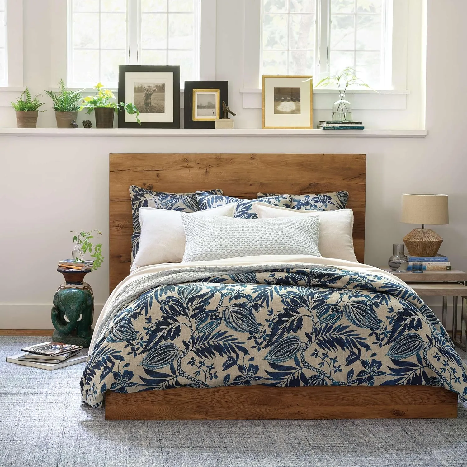 Antigua Linen Duvet Sham, Euro Size, Blue Floral Pattern