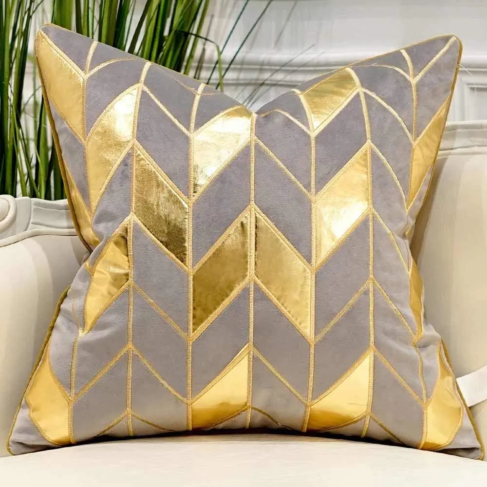 Avigers 18 x 18 Inches Grey Gold Striped Cushion Case Luxury European Throw Pillow Cover Decorative Pillow for Couch Living Room Bedroom Car