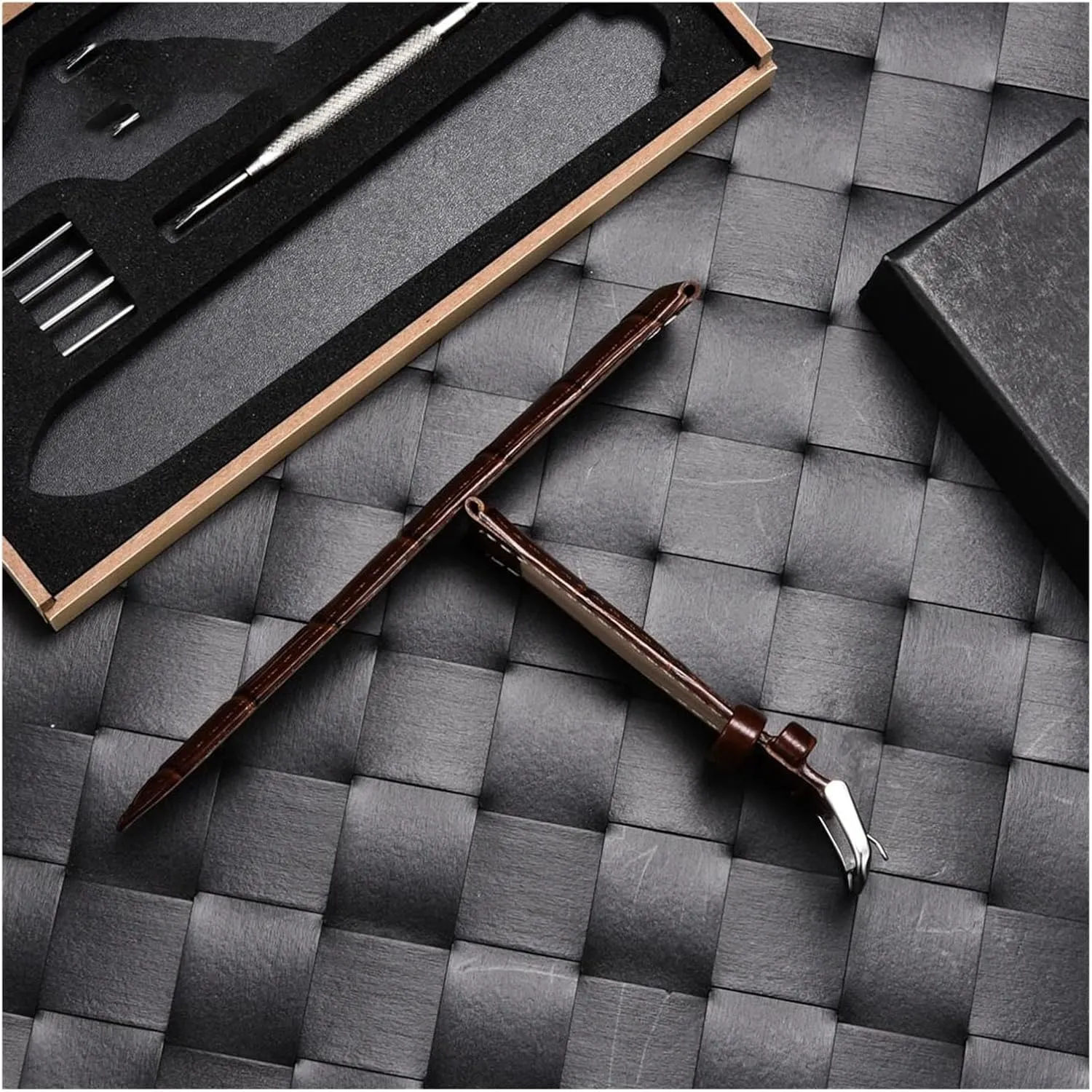 Bamboo Patterned Leather Strap 18mm 20mm 22mm 24mm Men's And Women's Business Calf Leather Strap With Gift Box