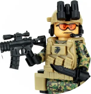 Battle Brick 1.6 Inches Tall Marine Force Recon MARPAT Custom Minifigure | Collectible Genuine Military Minifig | Accessories Made in The USA | Printed Camo | Great Gift for Ages 10  to Adult AFOL