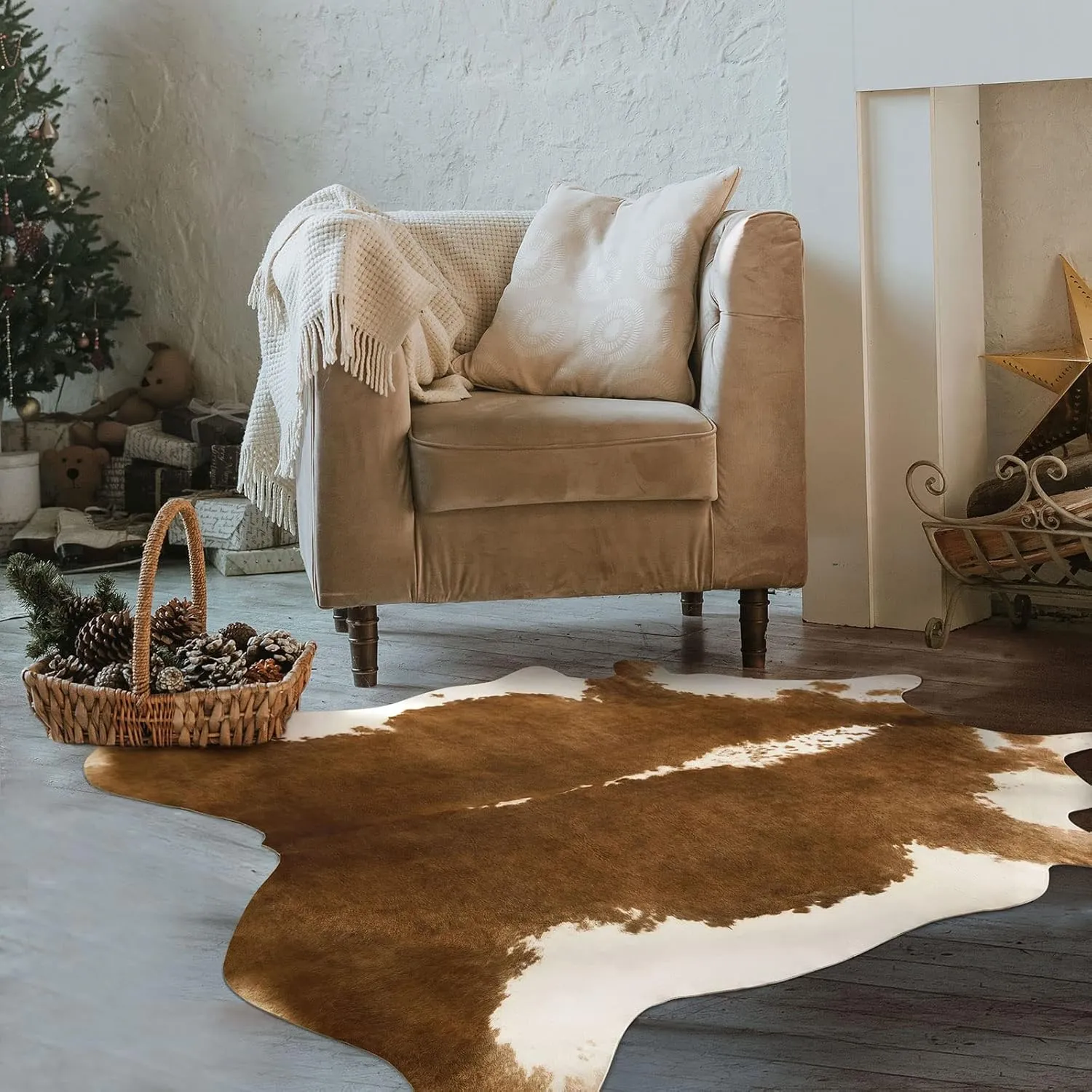 BENRON Faux Cowhide Rug Accent Western Rug Ultra-Thin Cow Print Rug 3x4 Cow Hide Rug Cute Animal Rugs for Bedroom Living Room Man Cave Carpets, Khaki Brown