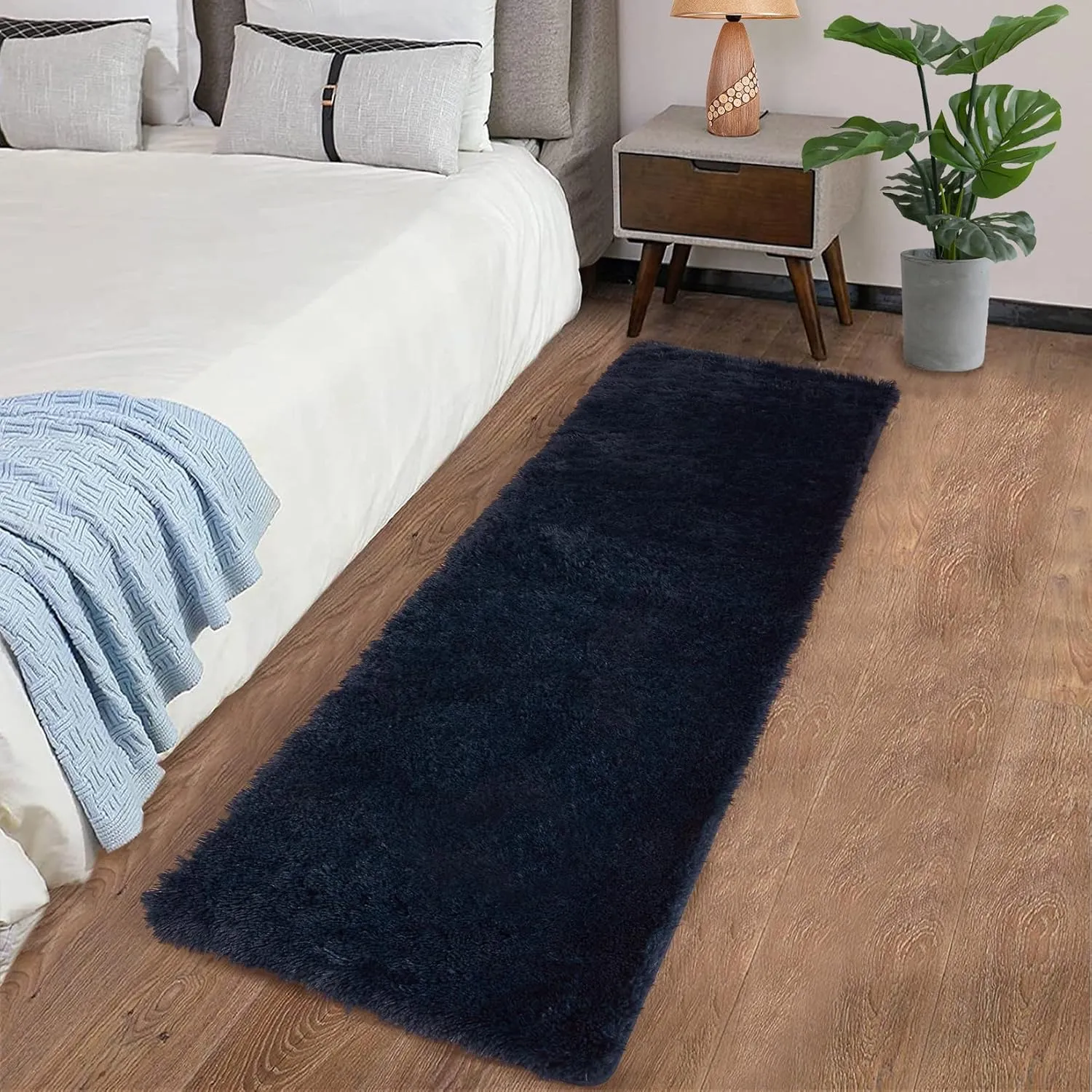 CAROMIO Hallway Runner Rug 2x8 Feet Plush Fluffy Rug for Bedroom Living Room, Shag Furry Hallway Runner Rug Carpet Non Shedding for Nursery Children Girls Room Home Decorative, Dark Navy
