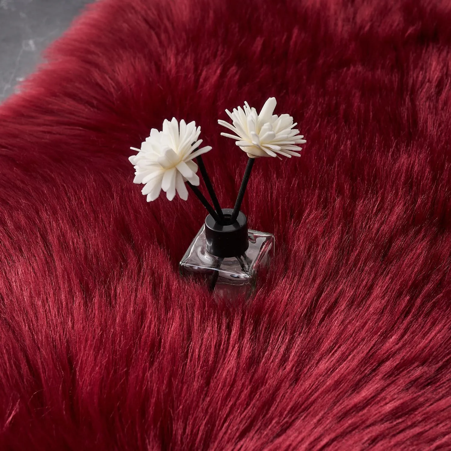 EasyJoy Ultra Soft Fluffy Shaggy Area Rug Faux Fur Rug Chair Cover Seat Pad Fuzzy Area Rug for Bedroom Floor Sofa Living Room (2 x 6 ft Sheepskin, Burgundy)