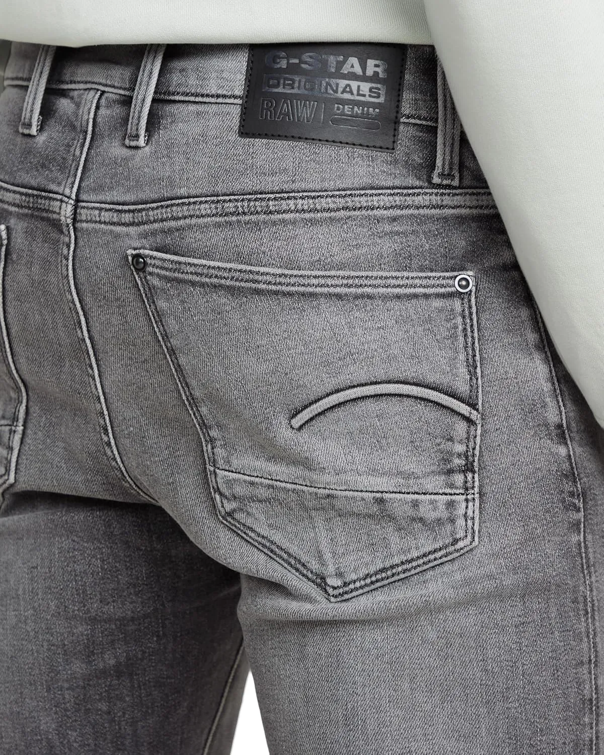 G-STAR RAW Men's Revend Super Slim Fit Jean in Slander Black Superstretch Aged