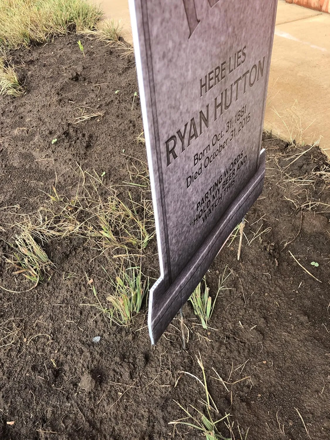 Halloween Coropolast Tombstone Yard Sign, Personalize it!, Includes Stakes