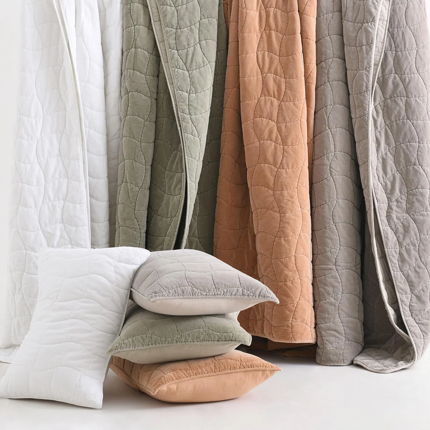 HORIMOTE HOME Cotton Quilt King, Taupe Stone-Washed Velvet Comforter 3-Pieces Oversized King Cotton Bedspread with 2 Pillow Shams, Cozy Cloud Quilt Bedding Set Coverlet for All Season