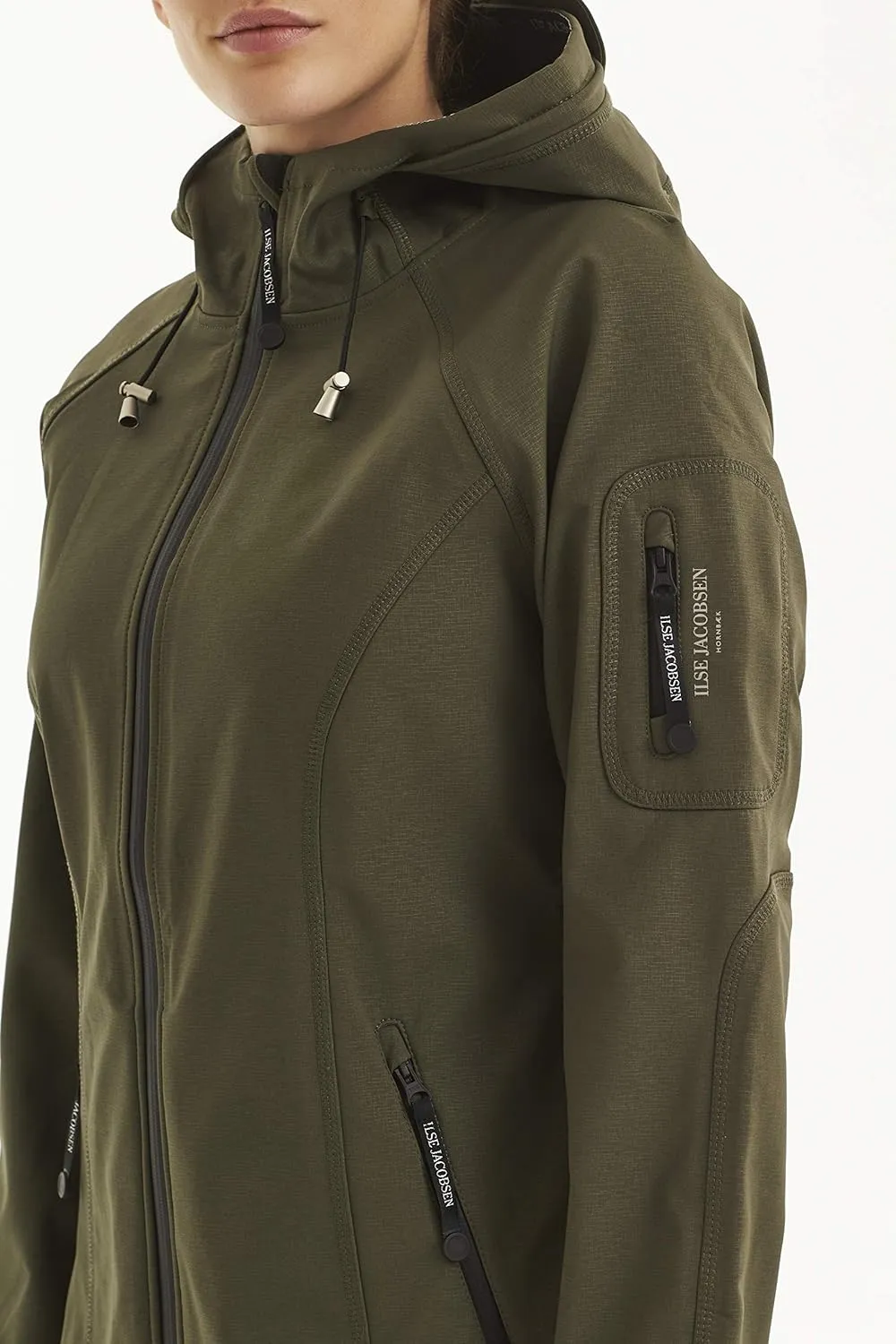 Ilse Jacobsen HORNBAEK Women's Classic Water Resistant Rain 37 Raincoat