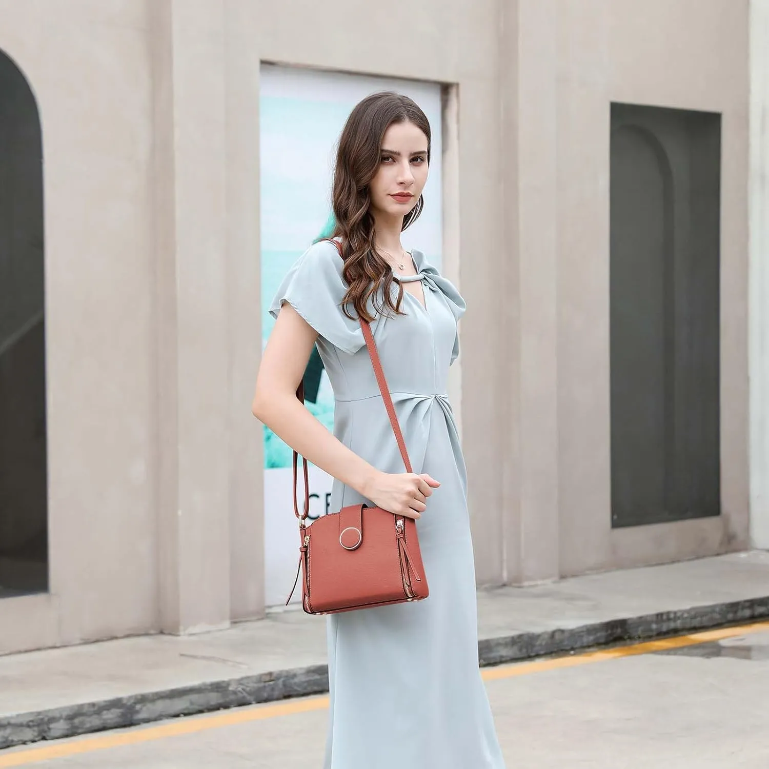LA TERRE Lightweight Medium Crossbody Bag, Crossbody Purse Shoulder Bag for Women with Adjustable Strap