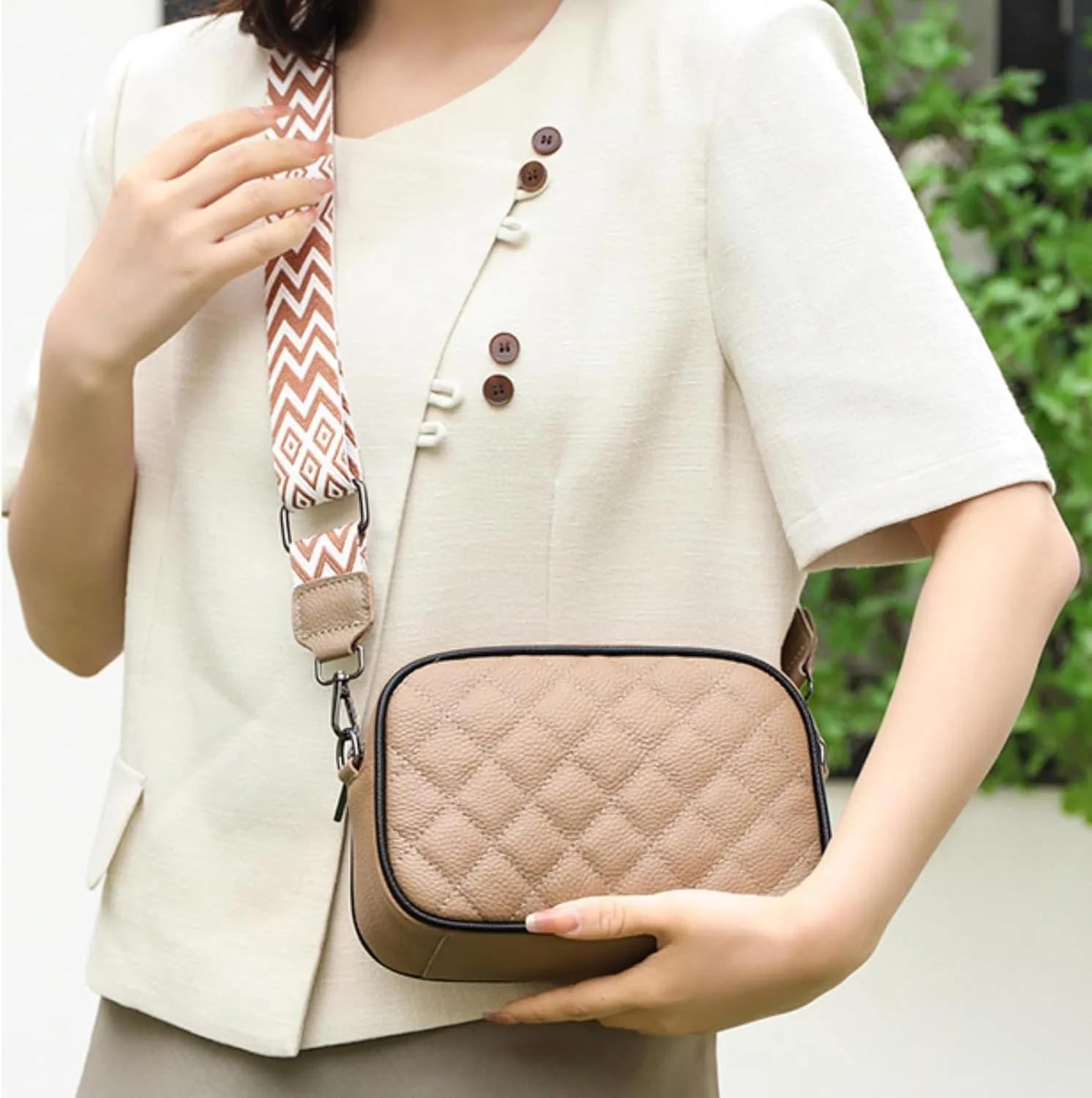 Leather Crossbody Bag for Women, Small Purse Shoulder Bag with Wide Strap, Zipper Pocket, Crossbody Handbag for Women