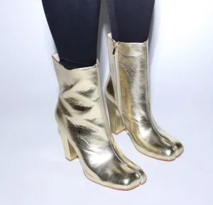 Liliana Mahomes-1 Womens Split Toe Tabi Boots Chunky Block Heel Ankle Booties