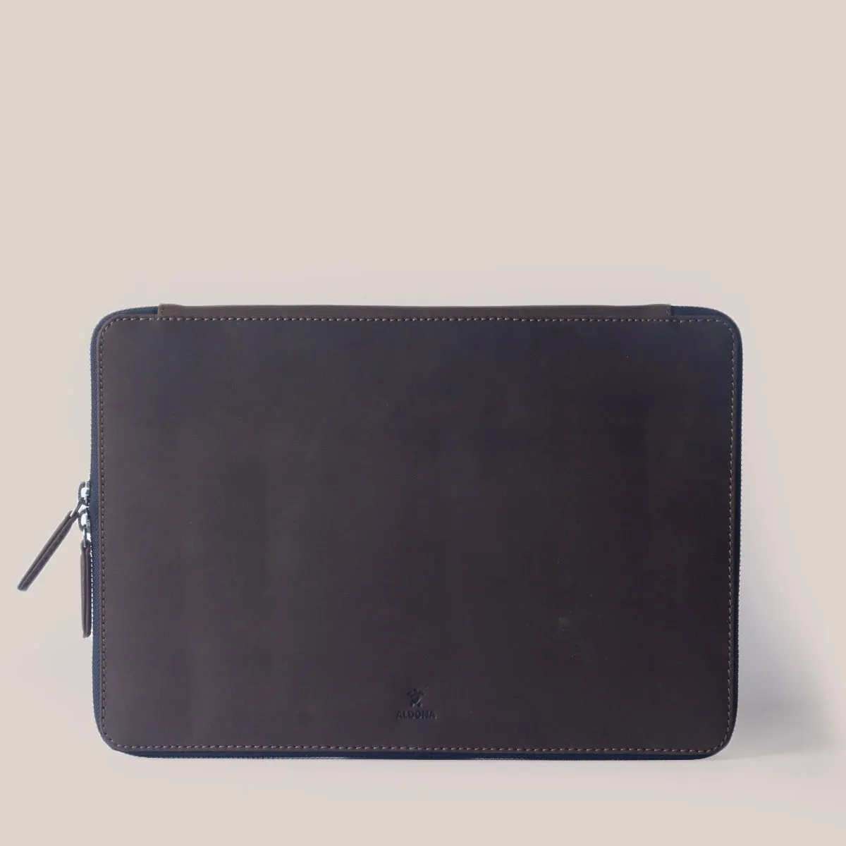 Microsoft Surface Zippered Laptop Case - Vintage Tan