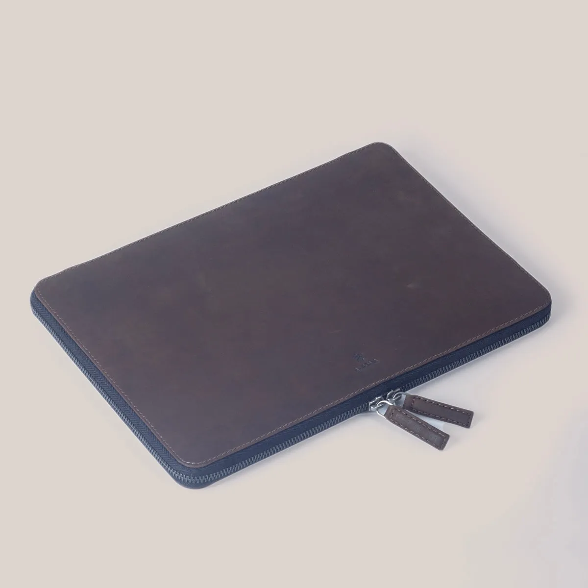 Microsoft Surface Zippered Laptop Case - Vintage Tan