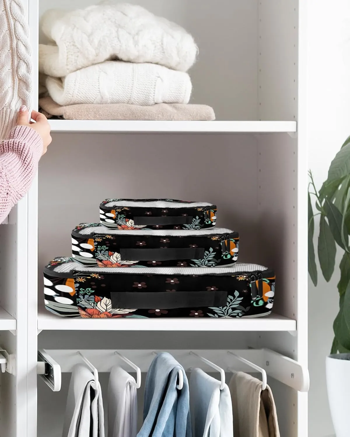 Packing Cubes for Travel, 4 Set Travel Packing Organized Cubes Boho Flower Plant Bohemian Abstract Floral Black Waterproof Luggage Organizer Shoe Bag Travel Accessories for Carry On Suitcases