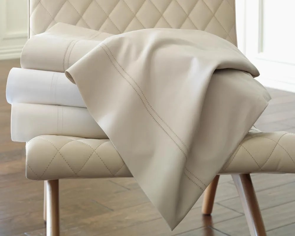 Peacock Alley Lyric Percale Sheet Sets - 500 Thread Count, Made in Italy, Luxury and Comfort - Queen (Ivory)