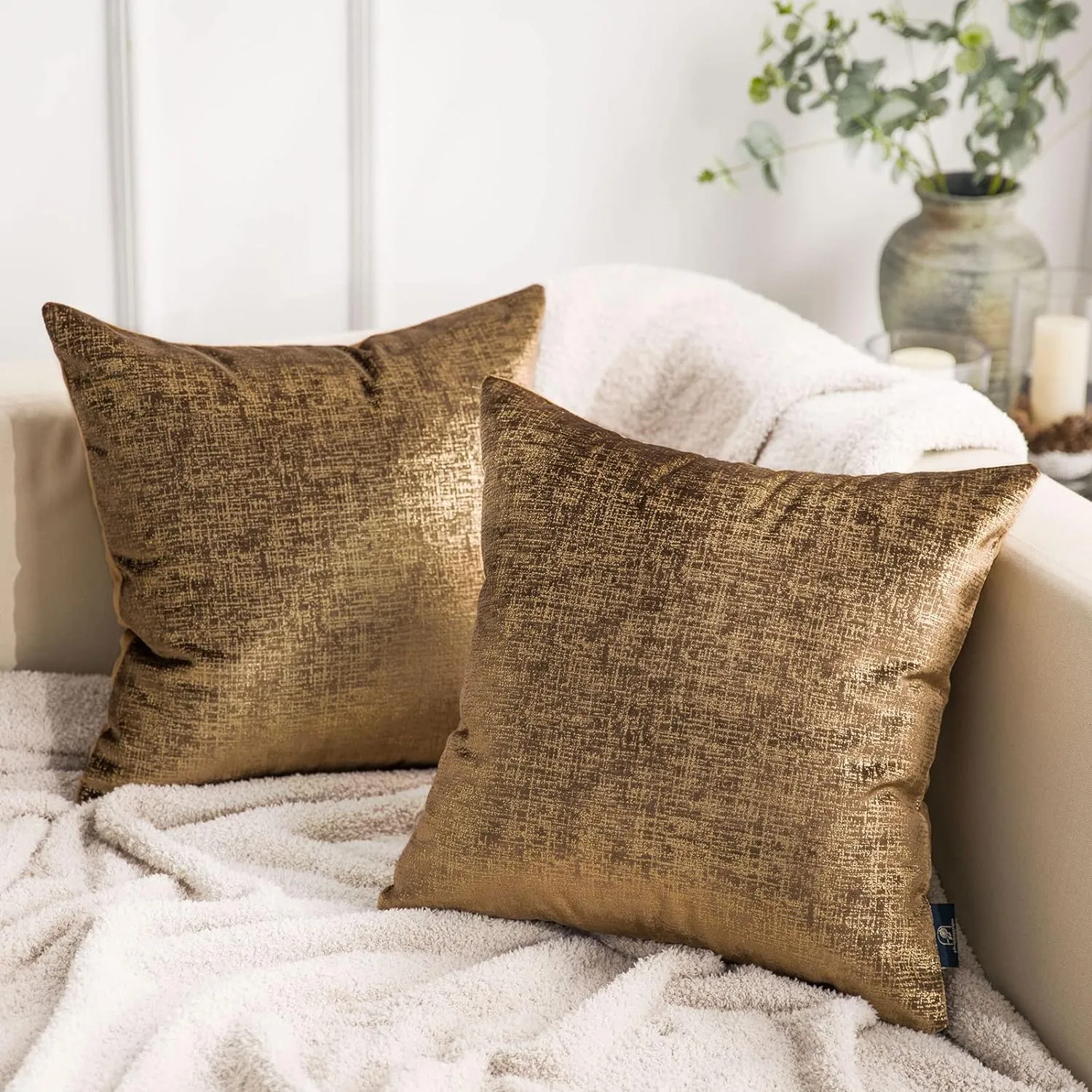 Phantoscope Pack of 2 Sparkling Velvet Geometric-pattern Throw Decorative Pillow Cover Soft Gold Glitter Square Cushion Cover Pillowcase for Couch Bed and Chair, Dark Brown, 18 x 18 inches, 45 x 45 cm
