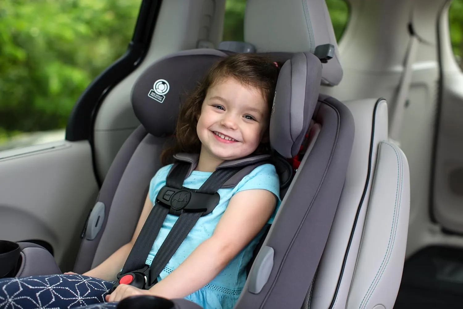 Safety 1st Grow and Go All-in-One Slim Convertible Car Seat, Rear Facing, 5-40 lbs, Forward Facing (30–65 lbs), High Back Booster Seat 40-100 pounds, Carbon Ink