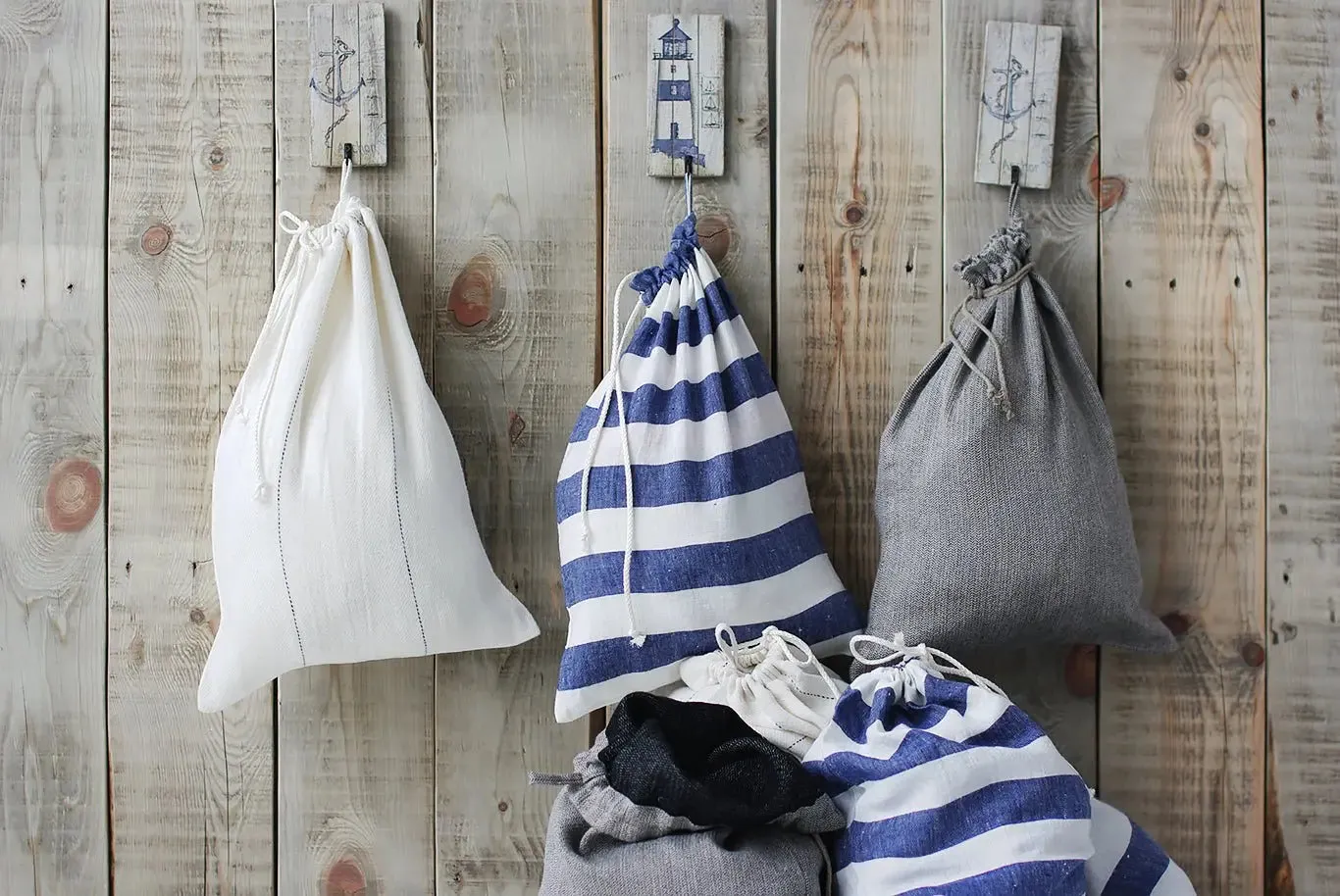 Set of 2 Drawstring Linen Laundry Bags