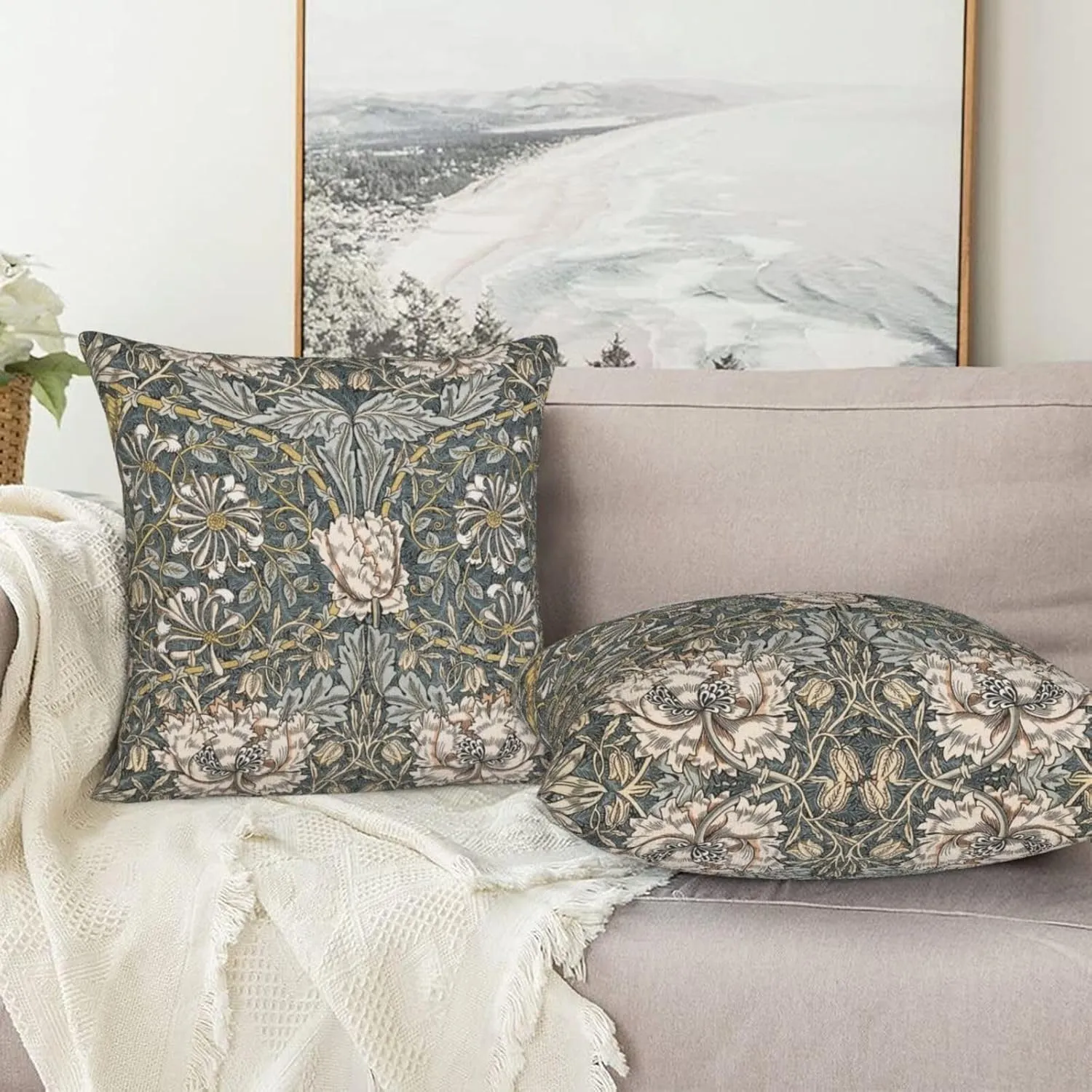 Set of 2 William Pimpernel Morris Throw Pillow Covers 18x18 Inch Aesthetic Pillow for Bedroom Velvet Decorative Pillowcase Home Decor Living Room Cushion Case for Bed Sofa Couch