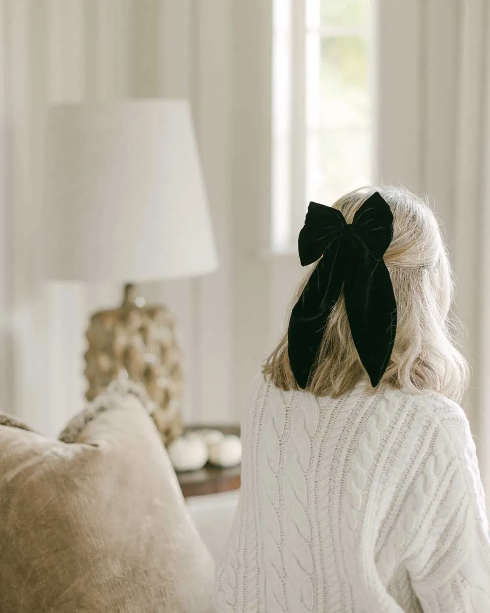 THE BLACK VELVET BOW