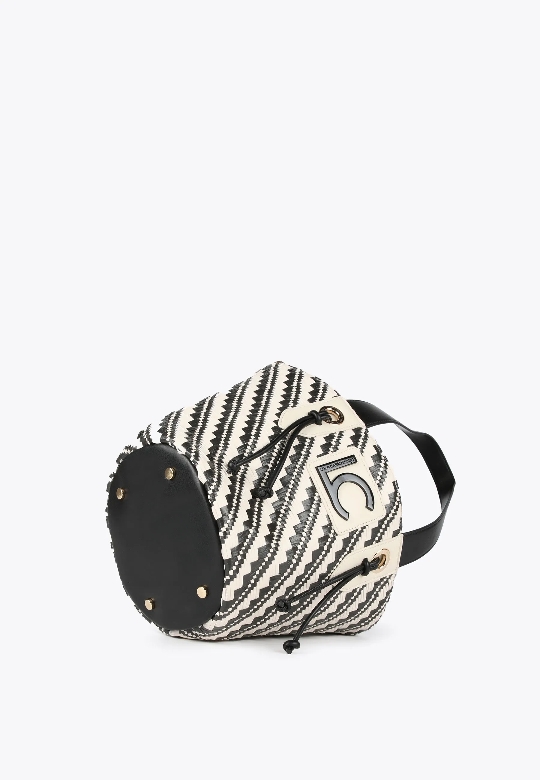 Two-tone basket-style crossbody bag