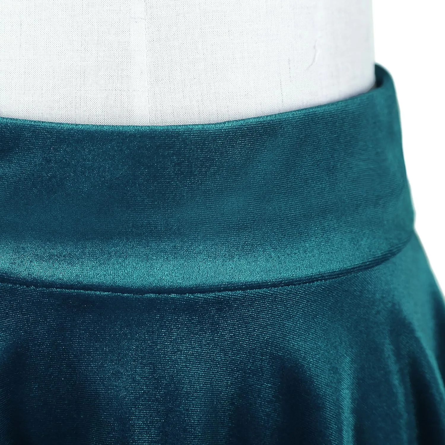 Urban CoCo Women's Vintage Velvet Stretchy Mini Flared Skater Skirt