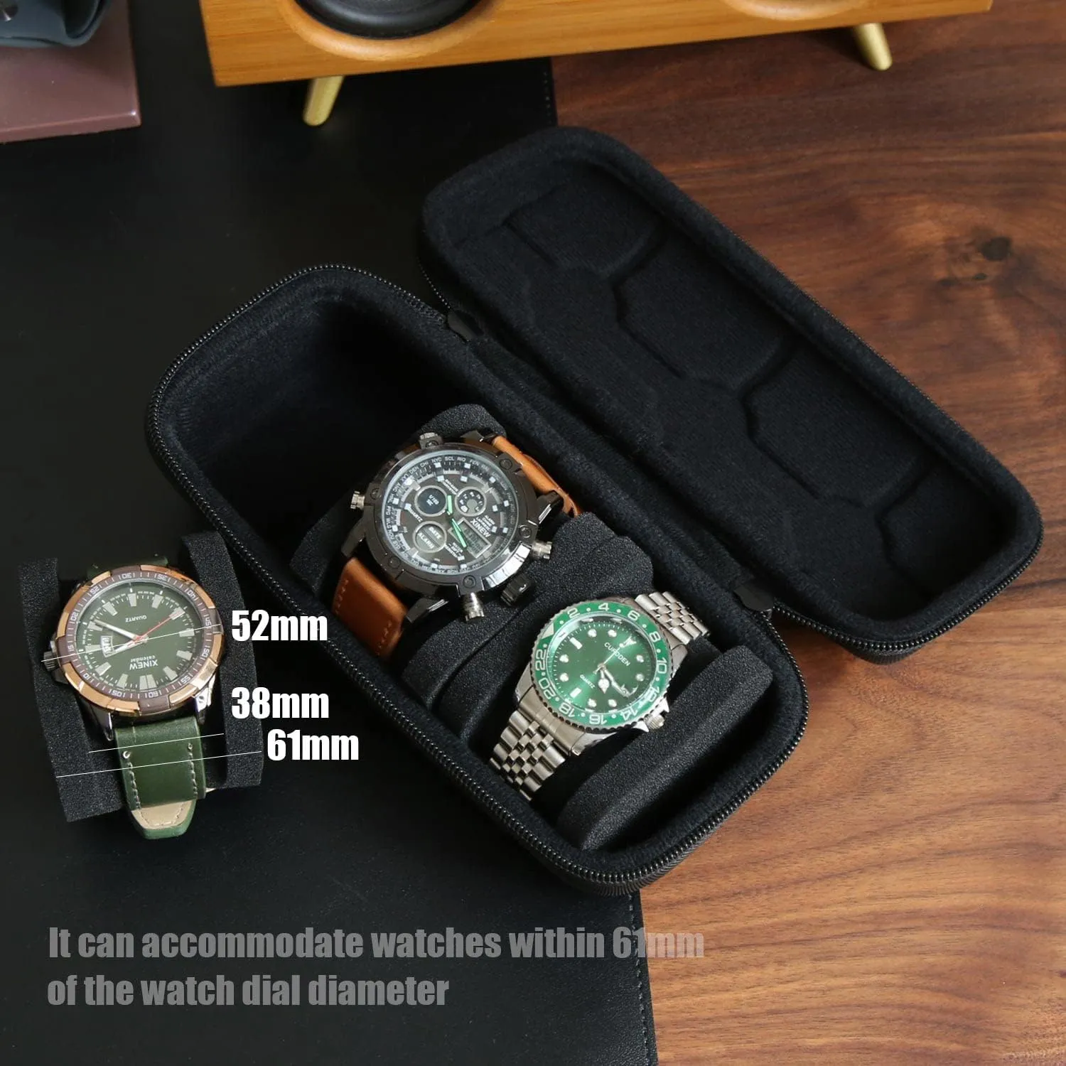Watch Travel Case for Men and Women Portable Single Watch Storage box and Organizer for Wristwatches and Smart Watches