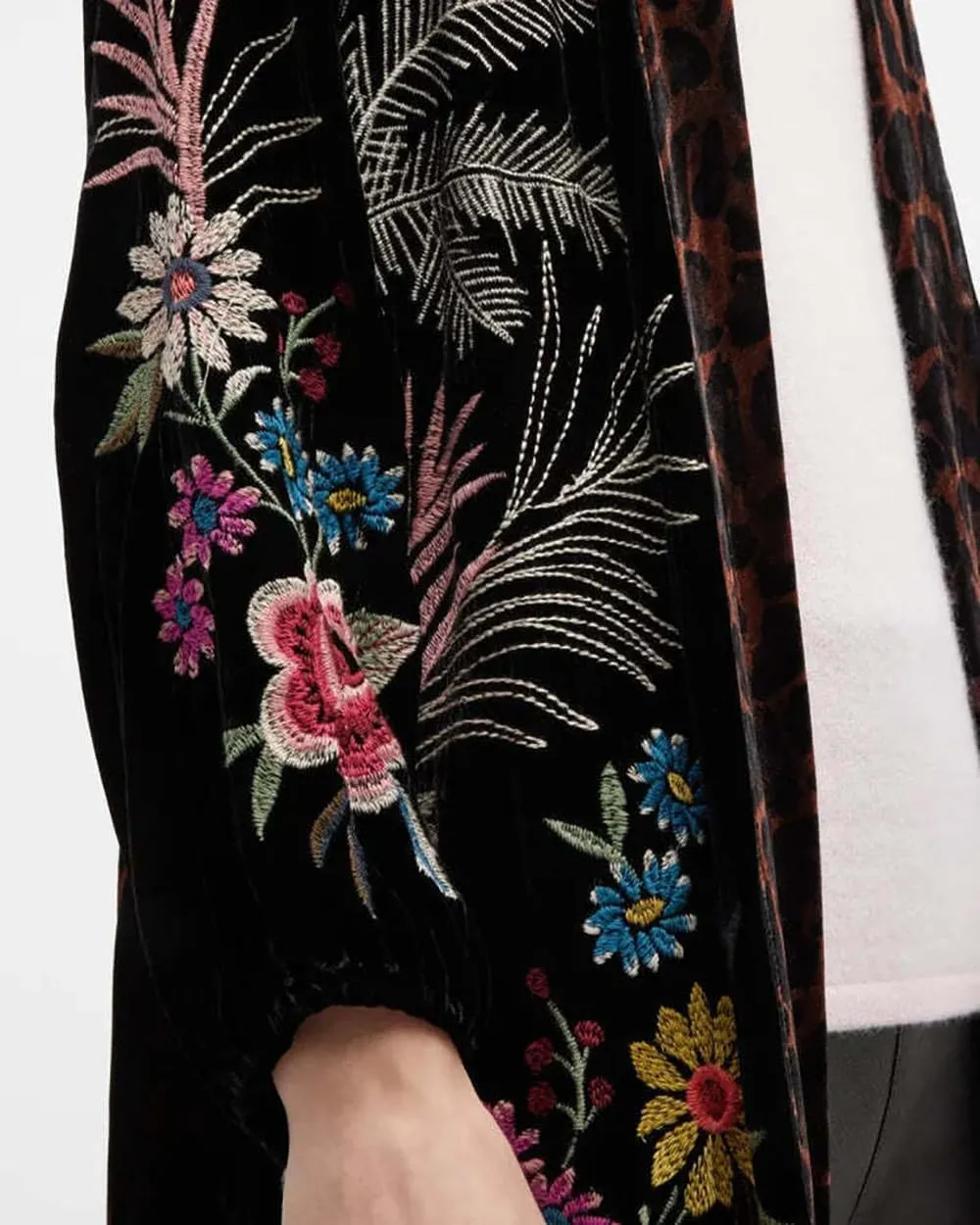 Women's Tiarei Velvet Bishop Sleeve Kimono Coat