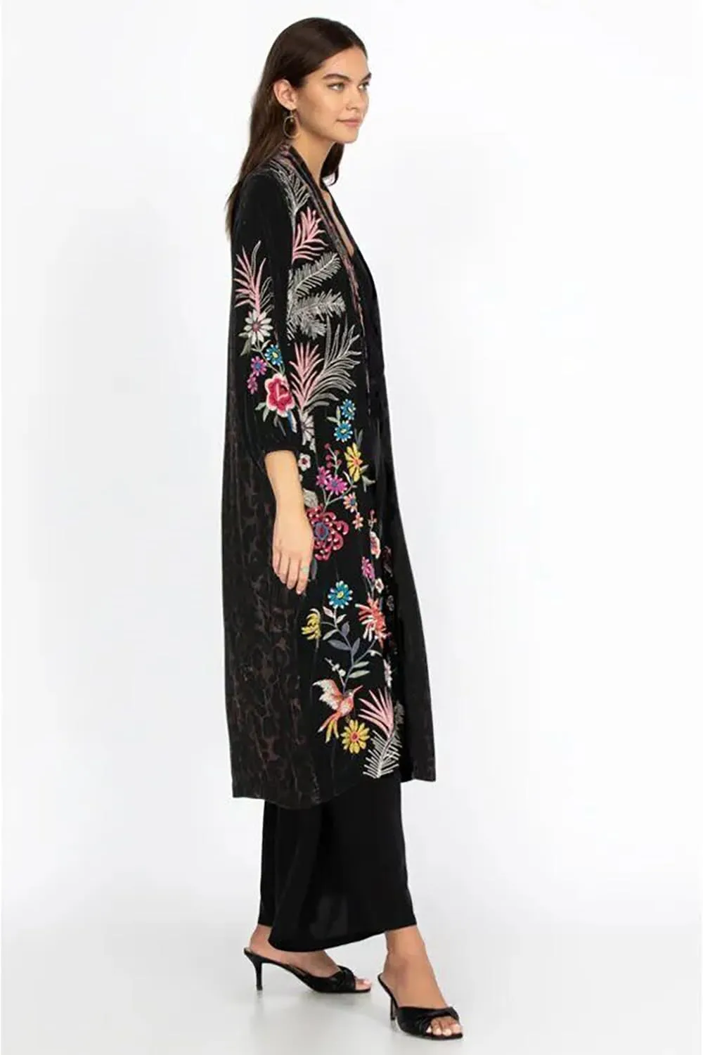Women's Tiarei Velvet Bishop Sleeve Kimono Coat